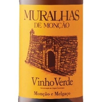 Adega Muralhas Vinho Verde 2024