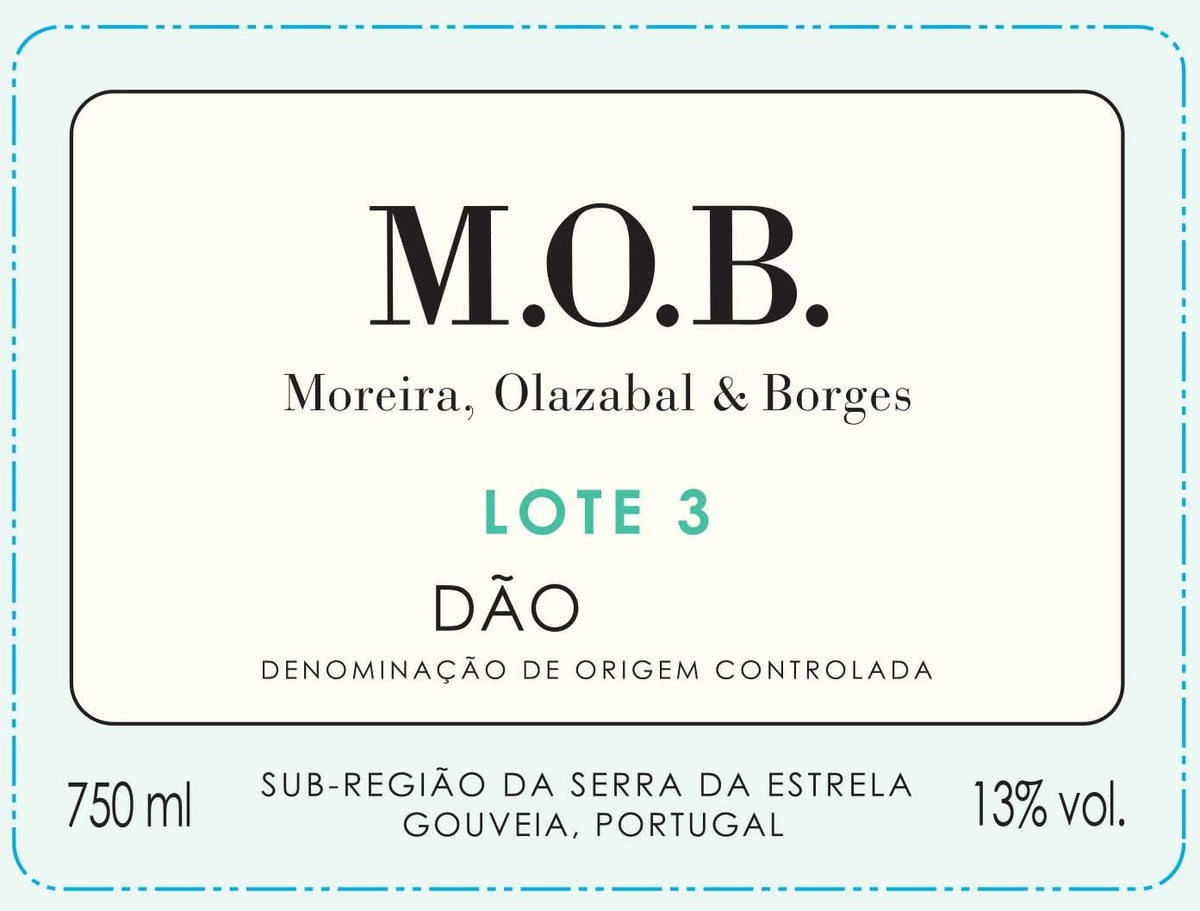 Moreira, Olazabal & Borges M.O.B. Vinha Senna Tinto 2015